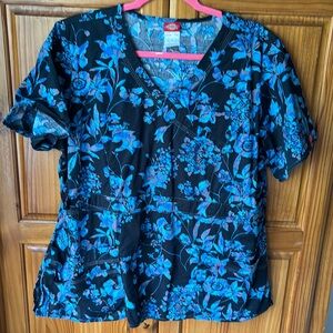 Dickies brand black and blue printed scrub top. Size XL